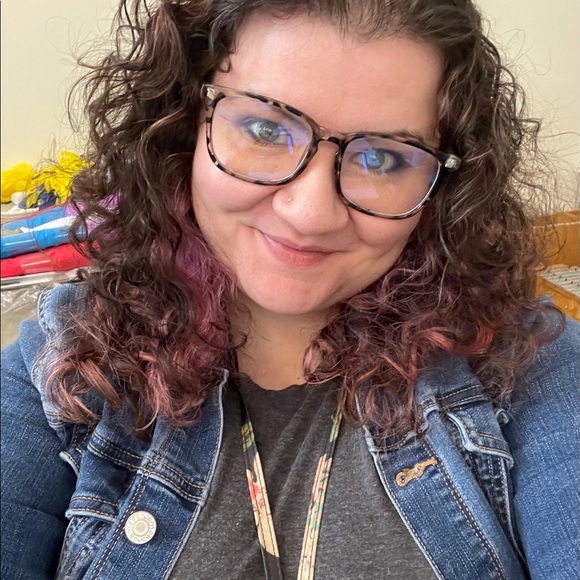 Meet your Posher, Chynna - Picture 1 of 1